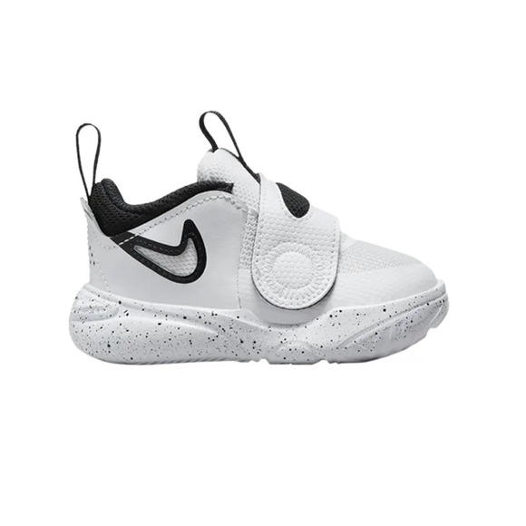 Nike Team Hustle D11 TD White Black Infant Baby Shoes Size 4C - Picture 1 of 11